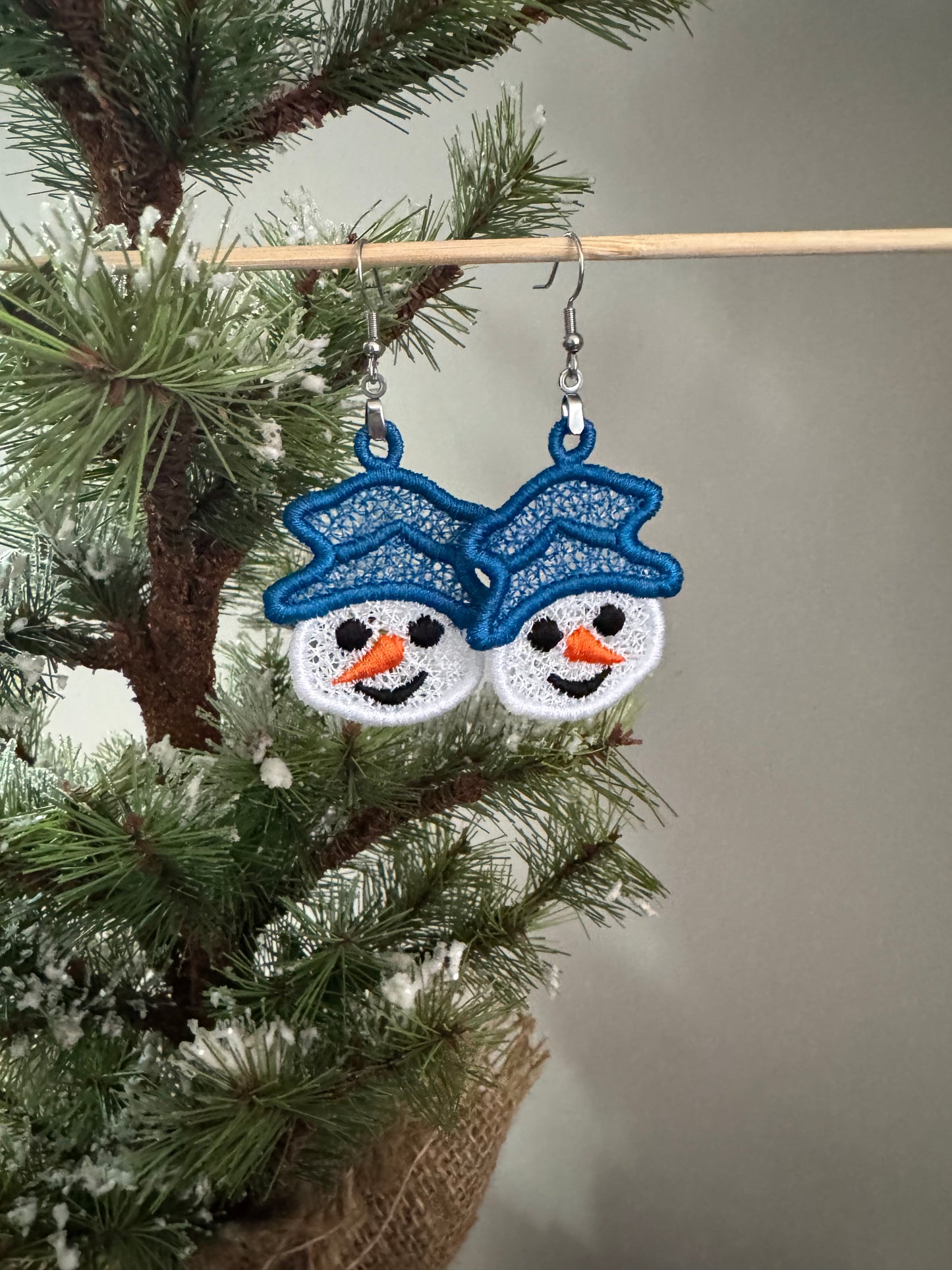Christmas Tree Cake Earrings and Other Christmas Designs!