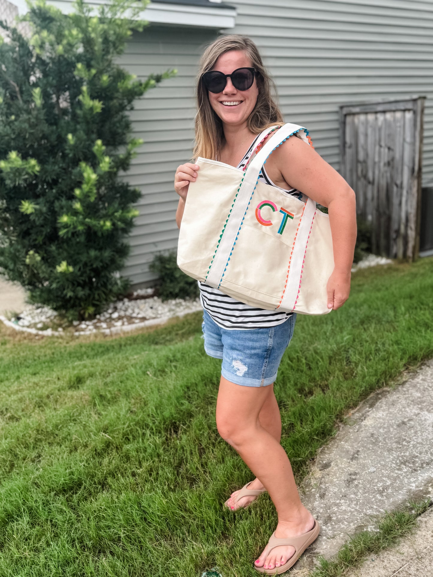 Colorful Trim Canvas Tote